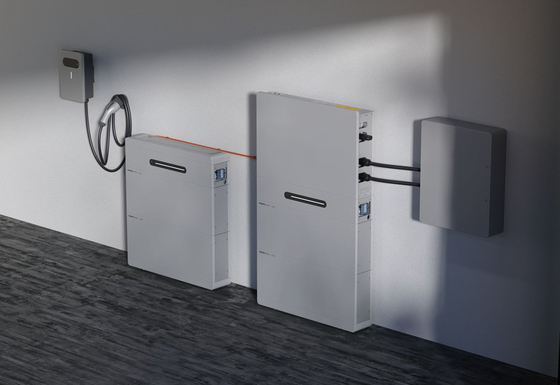 Inverter solare trifase da 12kW, backup da 13.2kVA, MPPT 423-850V, conforme a G99